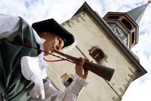 Der Türmer mit Kirchturm